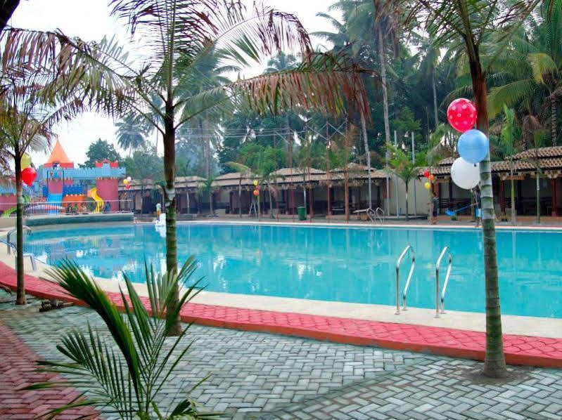 Golden Palace Hotel Tagum Exterior photo
